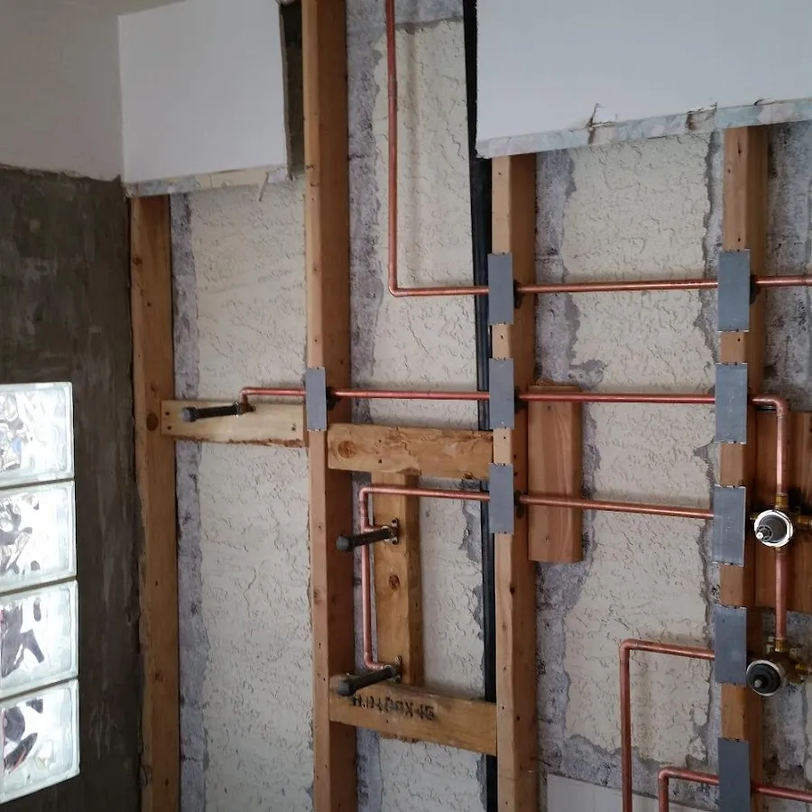 Copper pipe installation for Emergency Plumber in Ste. Genevieve